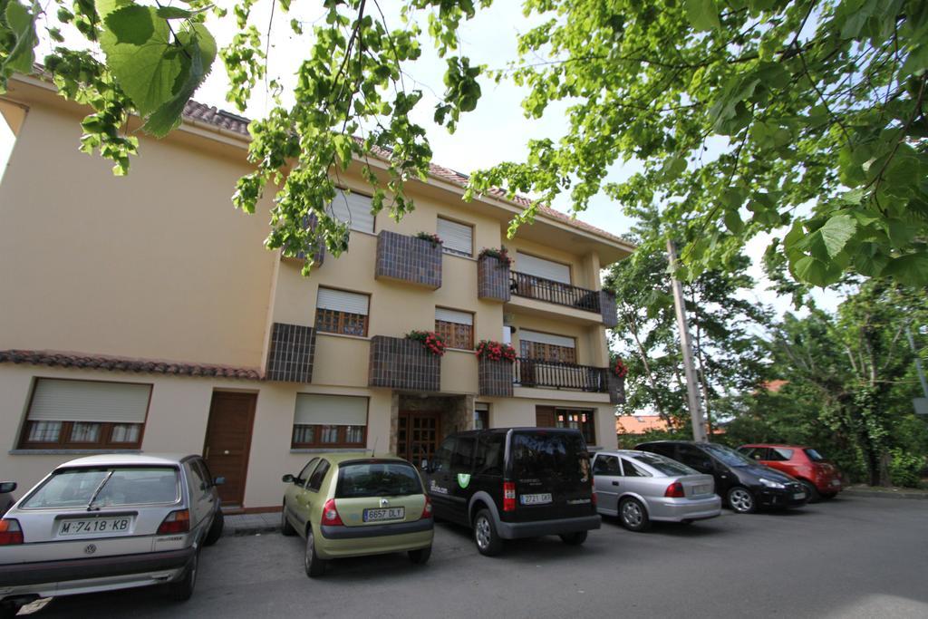 Pensión San Jorge Nueva De Llanes Exterior foto